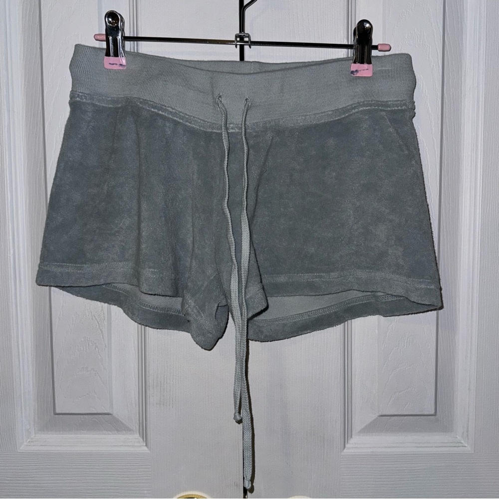 Hard Tail low rise terry short